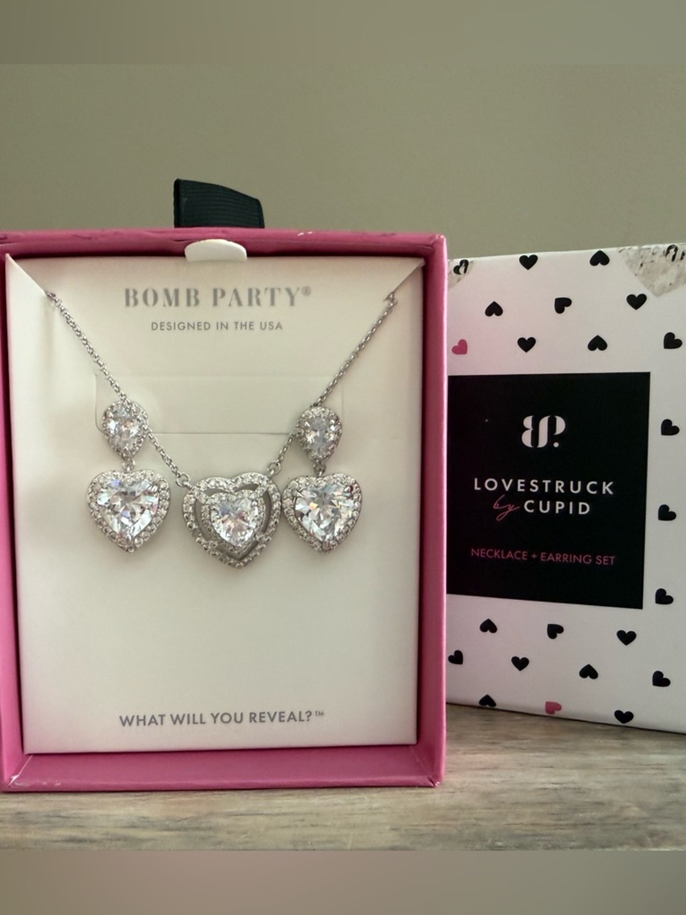 Bomb Party Lovestruck By Cupid Set “Sparkling Heart” Brand New!
